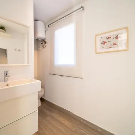 Sea Front View, 코스타 테기세